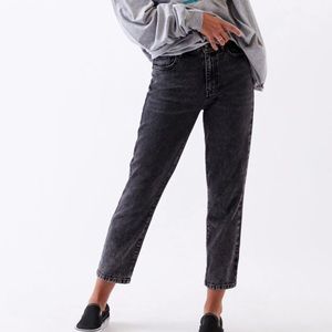 PACSUN Black Mom Jeans High-Rise